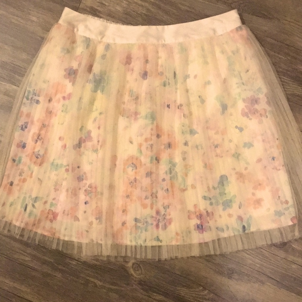 LC Lauren Conrad Tulle Skirt